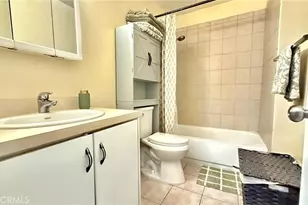 18350 Hatteras, Tarzana, CA 91356 - Photo 23