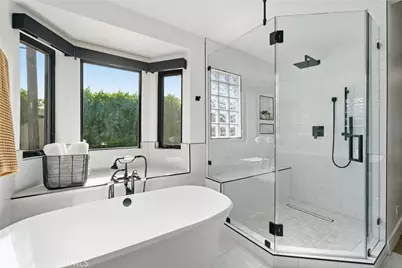 3000 Country Club Drive, Costa Mesa, CA 92626 - Photo 27