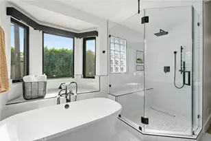 3000 Country Club Dr, Costa Mesa, CA 92626 - Photo 27