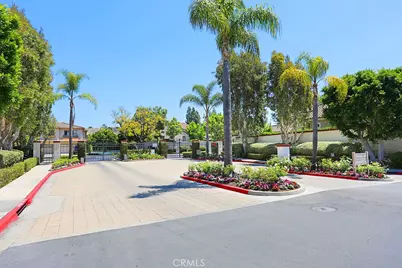 2225 Bowman Avenue, Tustin, CA 92782 - Photo 73
