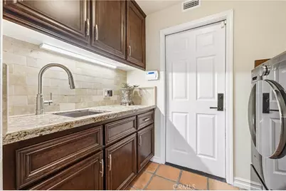 2225 Bowman Avenue, Tustin, CA 92782 - Photo 15