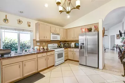 2032 Whitman, San Jacinto, CA 92583 - Photo 5