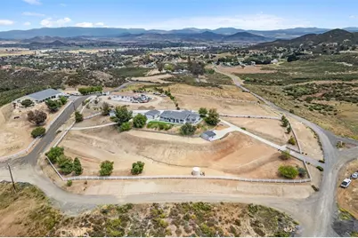 33530 Wright, Menifee, CA 92584 - Photo 3