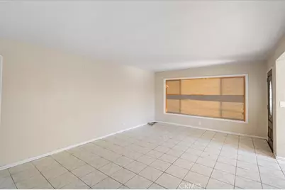 2114 Orange Avenue, Santa Ana, CA 92707 - Photo 5