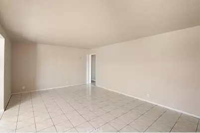 2114 Orange Avenue, Santa Ana, CA 92707 - Photo 3