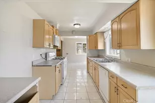 2114 Orange Ave, Santa Ana, CA 92707 - Photo 11