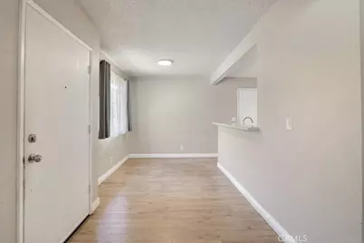 2114 Orange Avenue, Santa Ana, CA 92707 - Photo 31