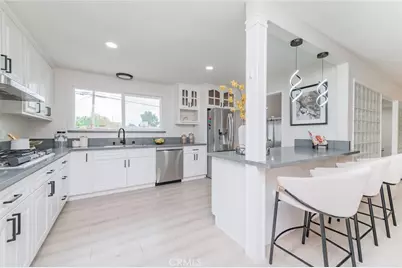 1334 S Glendora Avenue, West Covina, CA 91790 - Photo 9