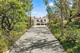 10696 Skyline Dr, North Tustin, CA 92705 - Photo 5