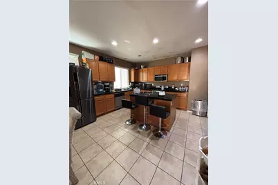 27742 Hollyoak, Menifee, CA 92585 - Photo 3