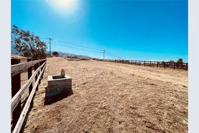 23299 Lawson, Corona, CA 92883 - Photo 17