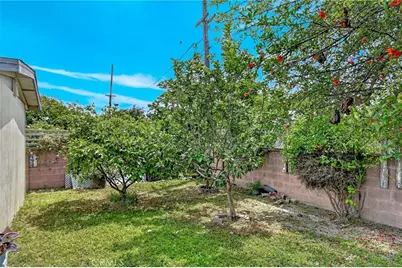 9552 Colchester, Anaheim, CA 92804 - Photo 11