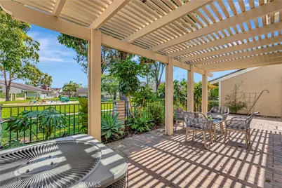 5173 Piccadilly Circle, Westminster, CA 92683 - Photo 39