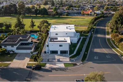 4415 Parkview Drive, Lakewood, CA 90712 - Photo 3