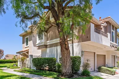 1089 S Daybreak Court, Anaheim Hills, CA 92808 - Photo 5