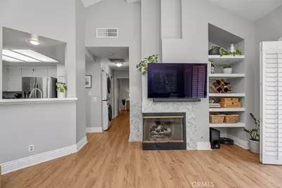 1089 S Daybreak Court, Anaheim Hills, CA 92808 - Photo 9