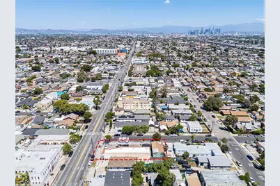 6500 S Hoover, Los Angeles, CA 90044 - Photo 29