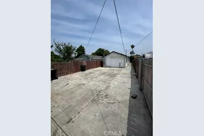 10621 Kalmia, Los Angeles, CA 90002 - Photo 35