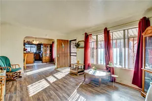 926 Spence, Los Angeles, CA 90023 - Photo 11