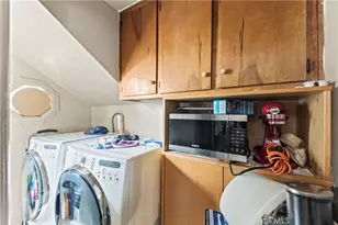 2424 W, Los Angeles, CA 90016 - Photo 11