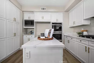 2212 Sea Ridge, Signal Hill, CA 90755 - Photo 41