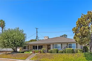 807 Dorothy Ln, Fullerton, CA 92831 - Photo 3