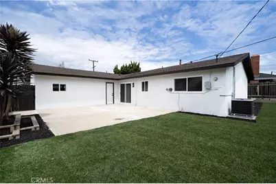 10232 Halawa, Huntington Beach, CA 92646 - Photo 15