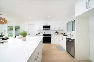 10232 Halawa, Huntington Beach, CA 92646 - Photo 7