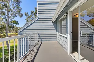 6028 Bixby Village Dr, Long Beach, CA 90803 - Photo 29