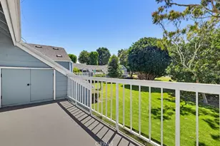 6028 Bixby Village Dr, Long Beach, CA 90803 - Photo 31