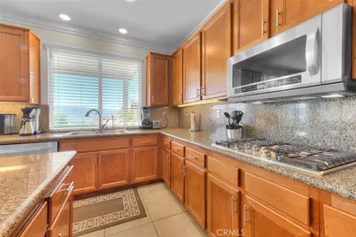 41403 Mackenzie Court, Murrieta, CA 92562 - Photo 15