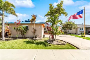800 Driftwood Ave, Seal Beach, CA 90740 - Photo 5