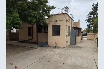 9432 S Hobart Boulevard, Los Angeles, CA 90047 - Photo 19