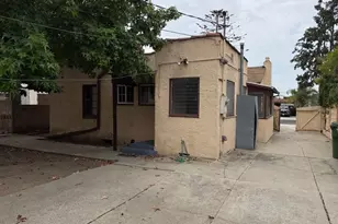 9432 S Hobart Blvd, Los Angeles, CA 90047 - Photo 19