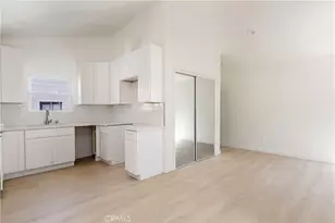 1003 Seal, Seal Beach, CA 90740 - Photo 25