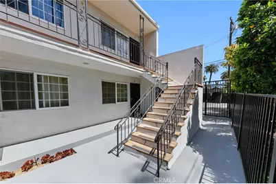 1070 Chestnut, Long Beach, CA 90813 - Photo 15