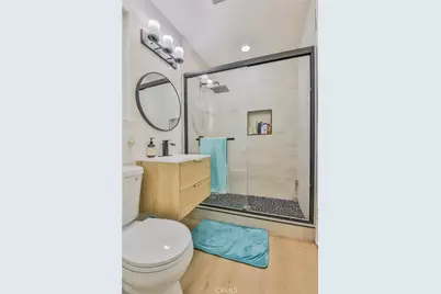 14537 Gandesa, La Mirada, CA 90638 - Photo 23