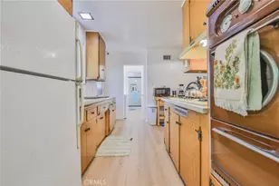 14537 Gandesa, La Mirada, CA 90638 - Photo 17