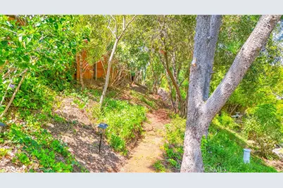 14537 Gandesa, La Mirada, CA 90638 - Photo 41