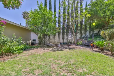 14537 Gandesa, La Mirada, CA 90638 - Photo 37