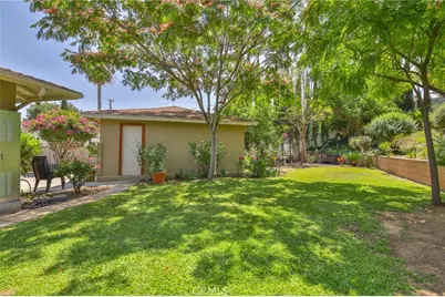14537 Gandesa, La Mirada, CA 90638 - Photo 35