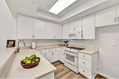 22 Aruba, Laguna Niguel, CA 92677 - Photo 9