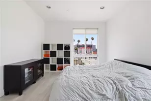 118 S Kenwood St, Glendale, CA 91205 - Photo 23