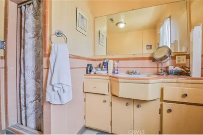 5221 E Beverly Boulevard, Los Angeles, CA 90022 - Photo 27