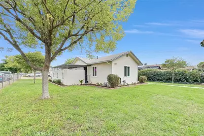 4997 Hollyhock, Riverside, CA 92505 - Photo 3