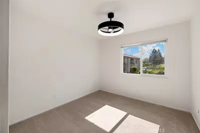 2521 W Sunflower Avenue #R8, Santa Ana, CA 92704 - Photo 19