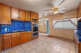 10425 Pace, Los Angeles, CA 90002 - Photo 7