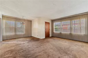 10425 Pace, Los Angeles, CA 90002 - Photo 11