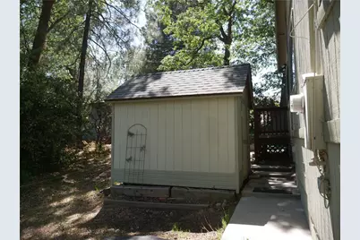 1610 Grass Valley, Lake Arrowhead, CA 92352 - Photo 3