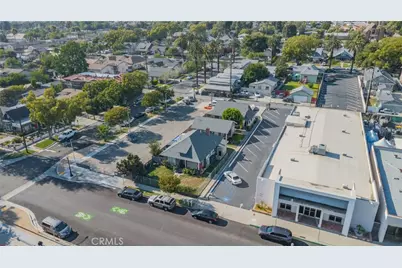 322 W B, Ontario, CA 91762 - Photo 11